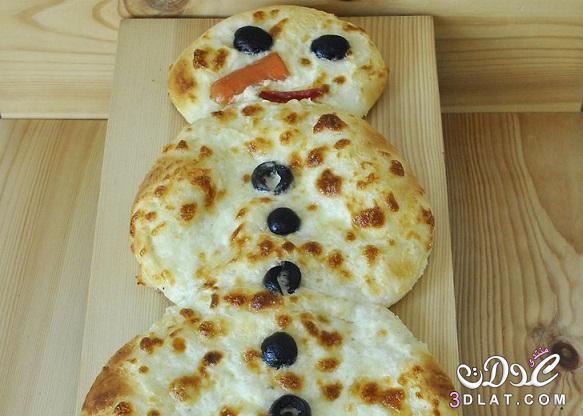 طريقه تحضير بيتزا الرجل الثلجي , بيتزا سهله وسريعه بمكونات بسيطه  , بيتزا الخبز الفر
