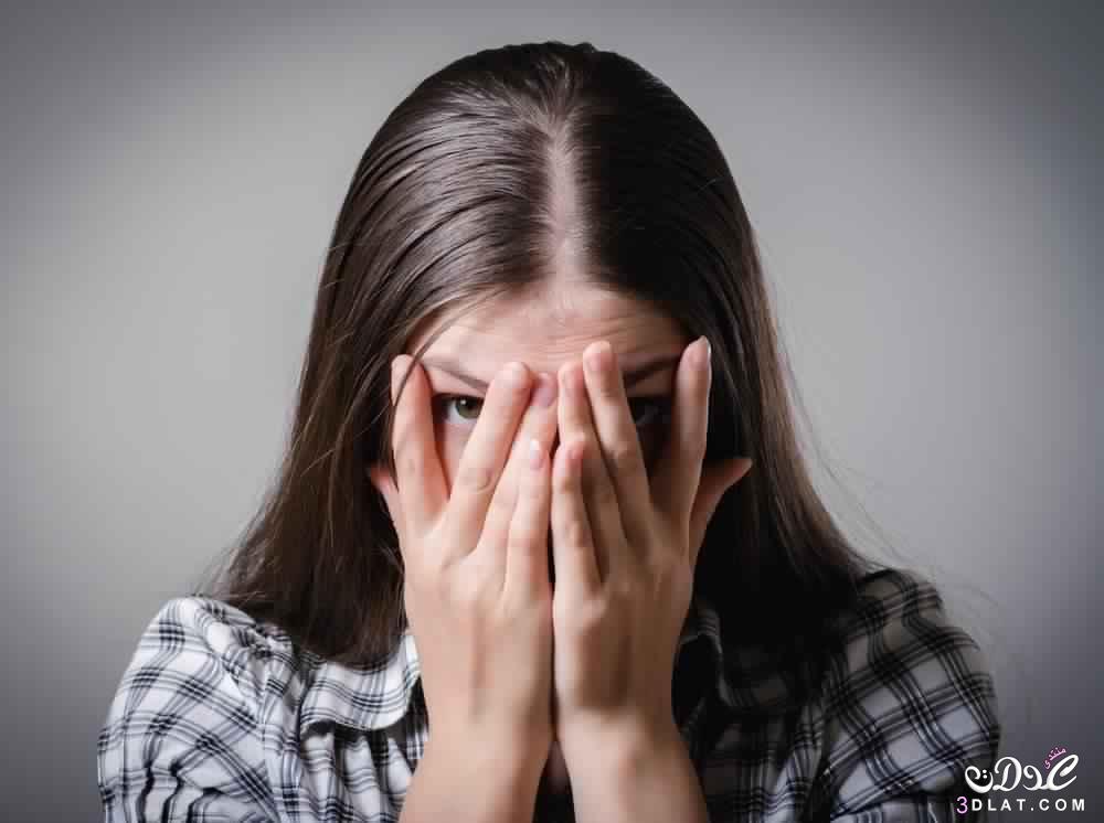 أمراض نفسية تعاني منها الفتيات في فترة المراهقة